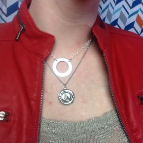 Emma's two necklaces in once upon a time how to make